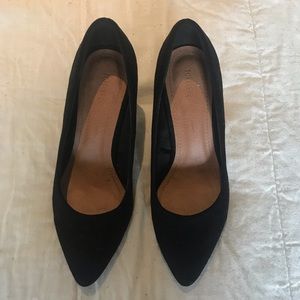Forever 21 black suede heels